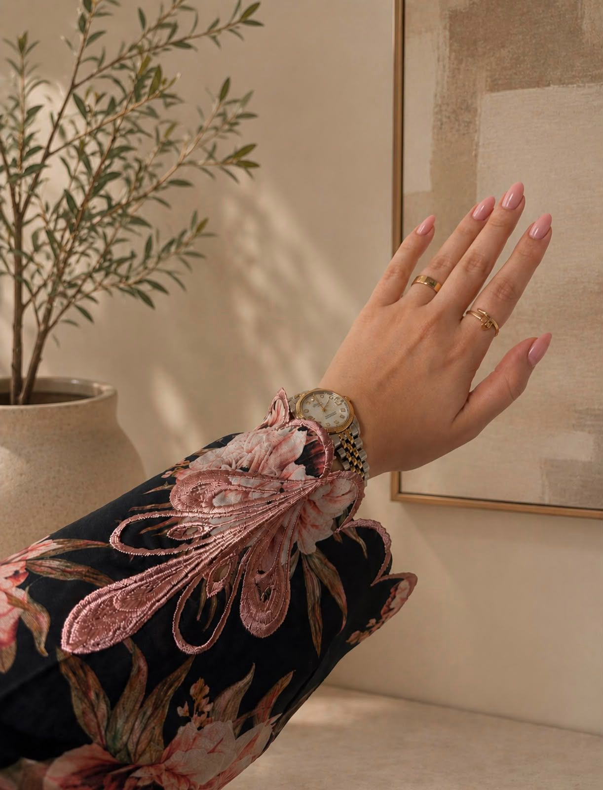 Dusty rose